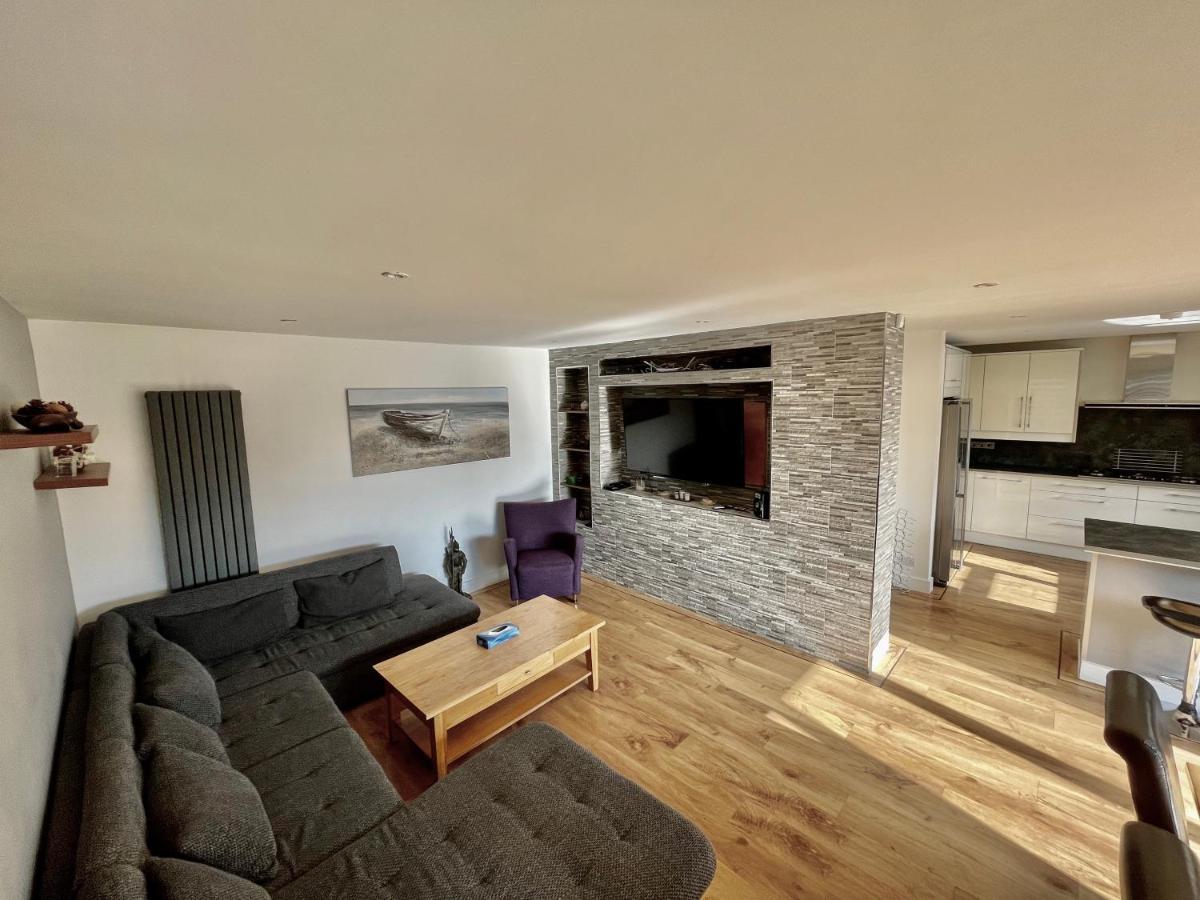 Four Corners Holiday Home Hot Tub & Sauna Фърндаун Екстериор снимка