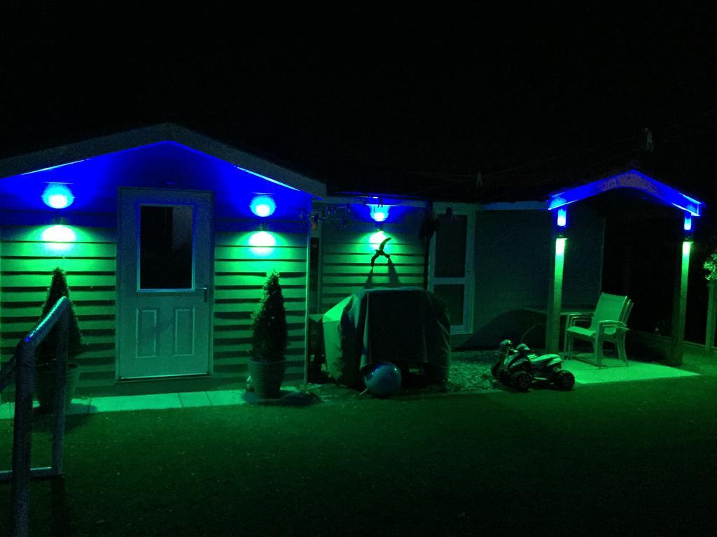 Four Corners Holiday Home Hot Tub & Sauna Фърндаун Екстериор снимка